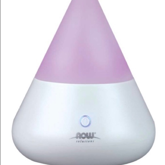 Essential Oil Diffuser with rotating colour - Picture 2 of 5